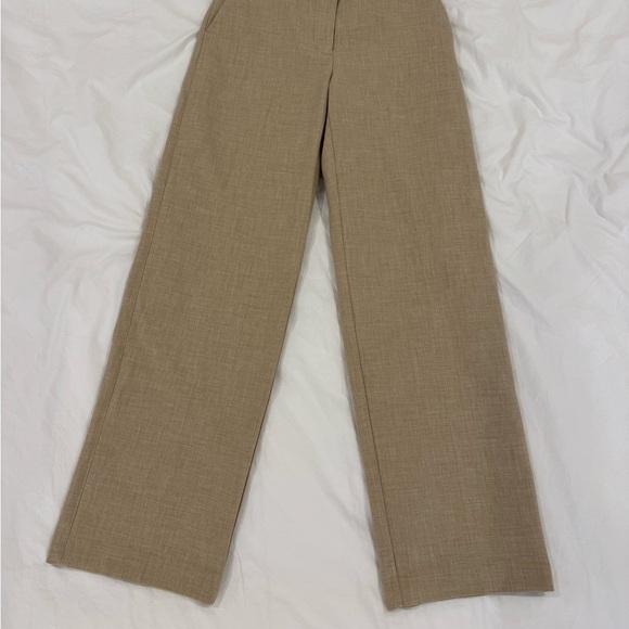 Aritzia dress pants - Picture 4 of 7